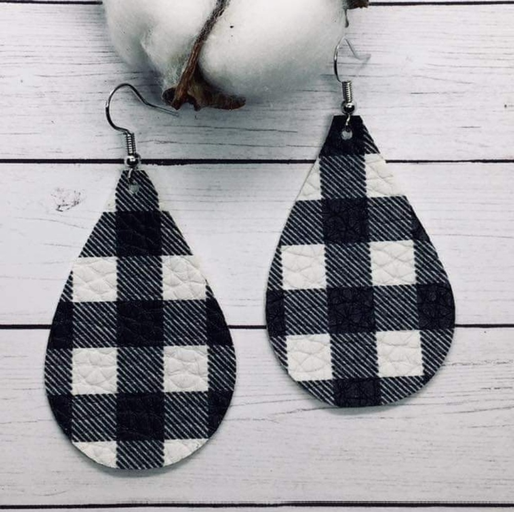 Vegan Leather Earrings-White & Black Buffalo Plaid